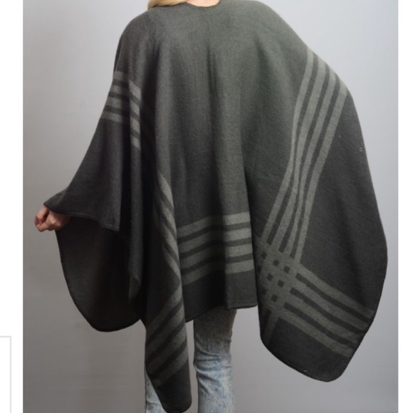 Gray Striped Reversible Ruana - Picture 7 of 7